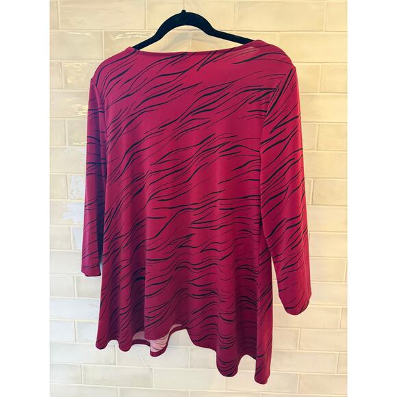 JM Collection Petite Large Magenta Zebra Print Tunic Top 3/4 Sleeve - Picture 3 of 4